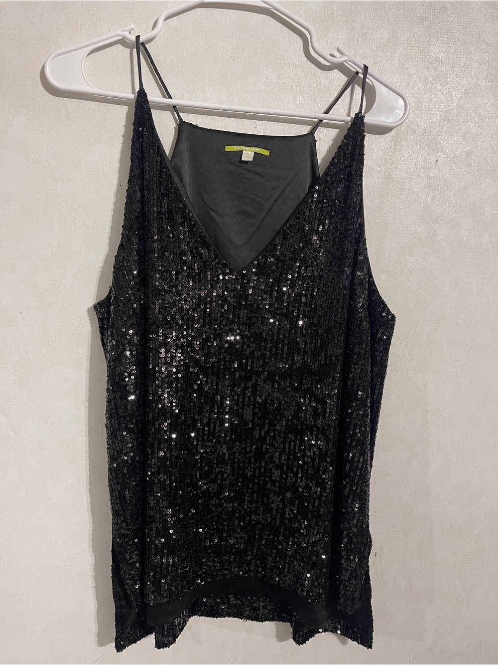 Women’s Gianni Bini Black Sequins V Neck Bright Cami Blouse Size Large